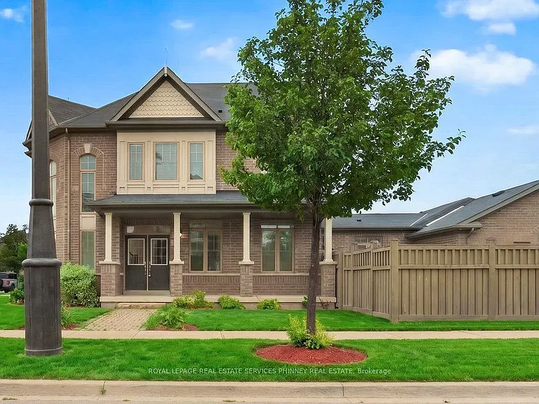 222 Moody Dr — Photo 45