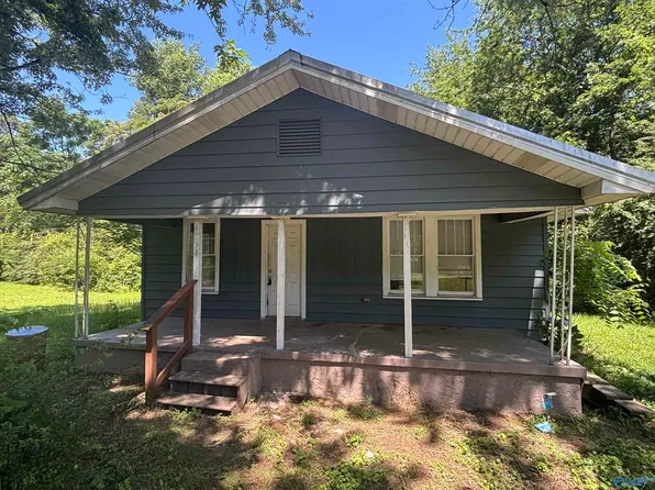 4854 Lynndale Rd, Graysville, AL 35073