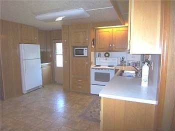 4th image of 18501 52nd Ave W Unit 81