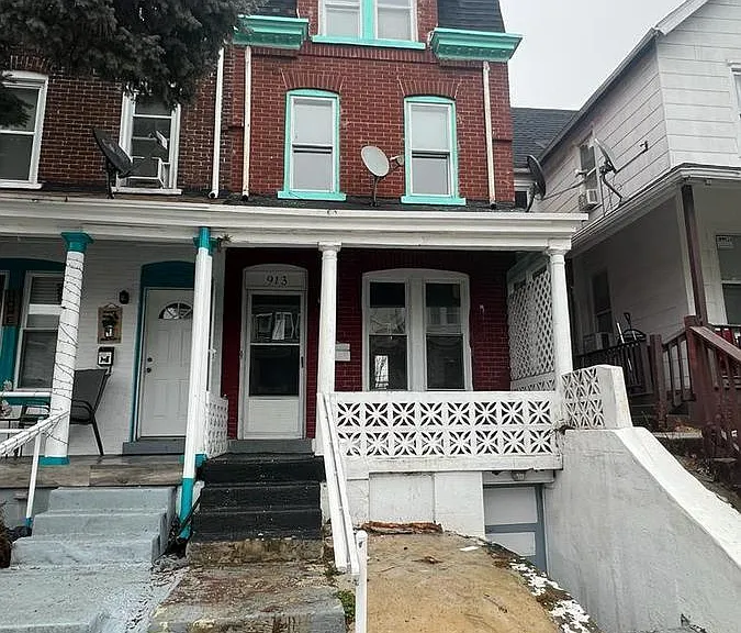 913 N 6th St — Photo 18