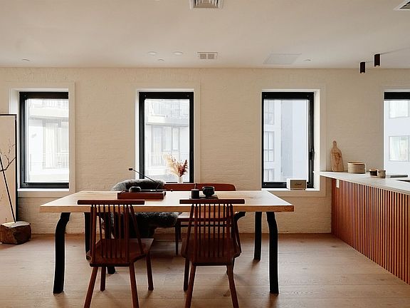 4th image of 155 Hope St #4B