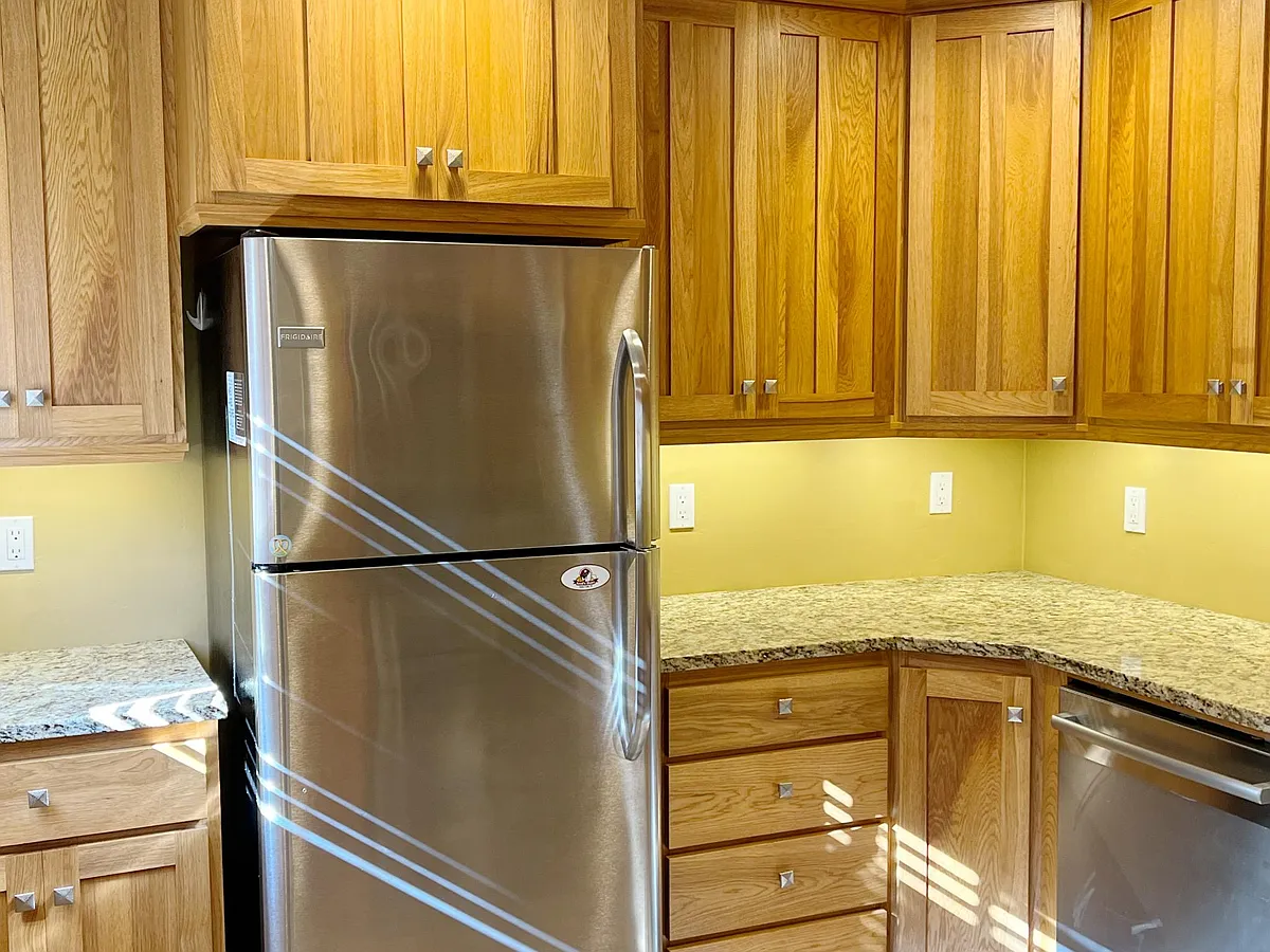Building Photo - 140 E 300 S #101