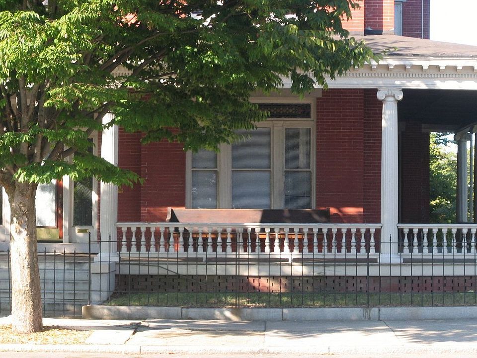 2nd image of 3516 E Broad St