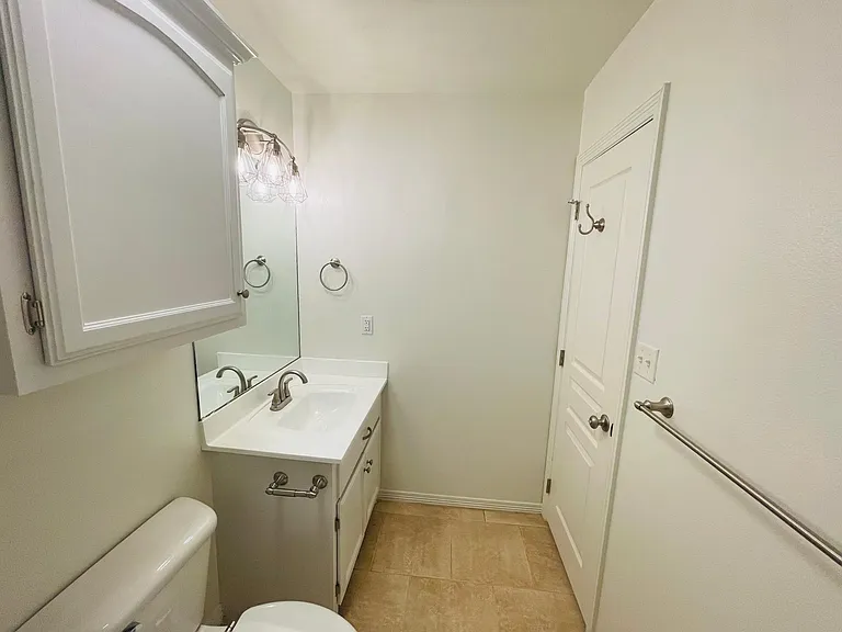 721 Jade St #A — Photo 13