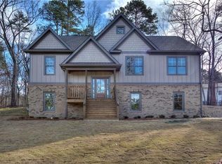 10 Broadleaf Ct, Cartersville, GA 30120