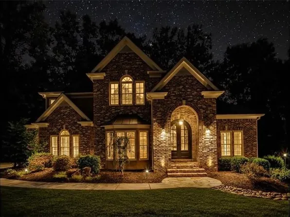 4509 Bastion Dr, Roswell, GA 30075