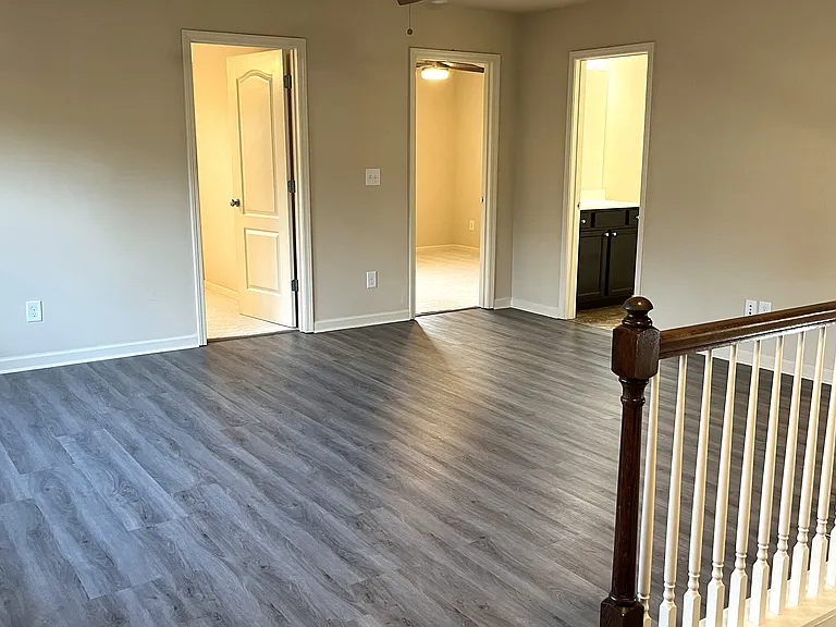 3689 Brockenhurst Dr — Photo 6