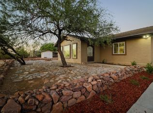 1481 S Prospectors Rd, Apache Junction, AZ 85119