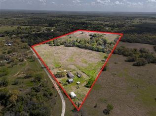 10198 Hawaii Ln, Midway, TX 75852