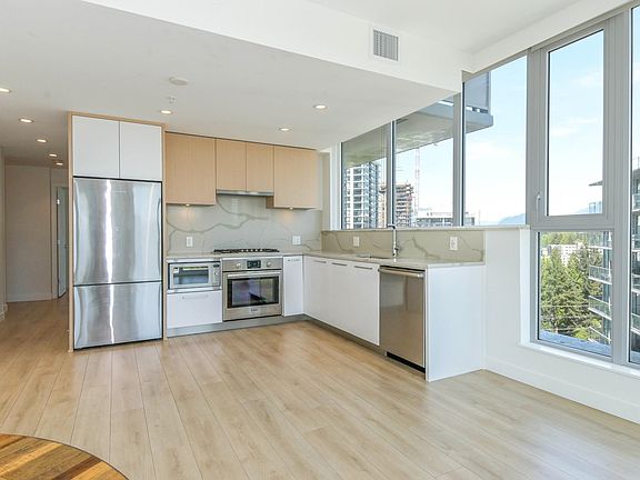 5th image of 567 Clarke Rd #907