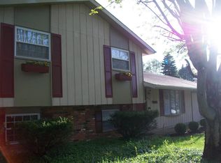 6806 Shelly Dr, Madison, OH 44057