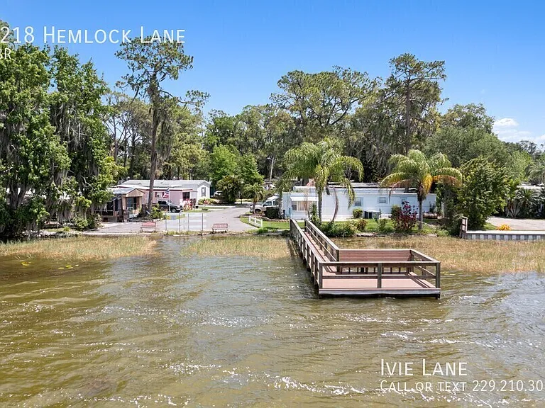 2218 Hemlock Ln — Photo 15