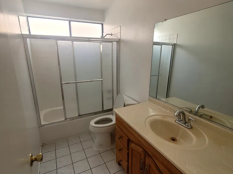 111 S Marguerita Ave #E — Photo 18
