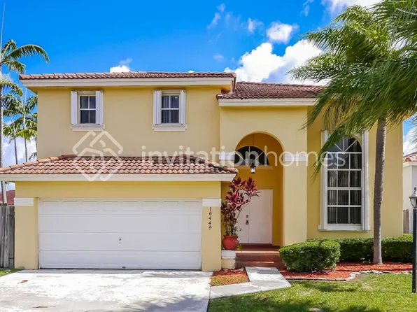 16449 SW 95th St, Miami, FL 33196