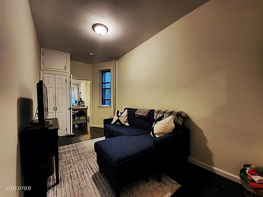 Rented by Corcoran | media 19