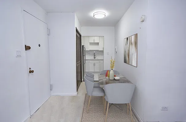 Sold by Keller Williams Realty Landmark | media 13