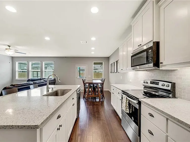 112 Magna Ln — Photo 4