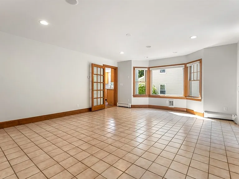 37 Cedar St #37 — Photo 9