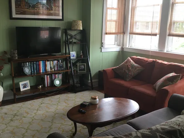 300 Catharine St, Philadelphia, PA 19147