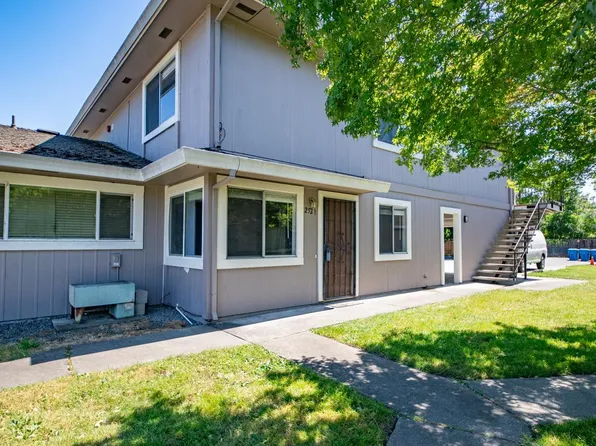 2521 Coffey Lane, Santa Rosa, CA 95403