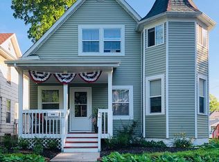 2206 W 1st St, Davenport, IA 52802