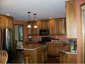 5th image of 2170 S Courtland Dr