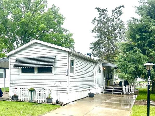 183 Driftwood Dr, Pt Clinton, OH 43452