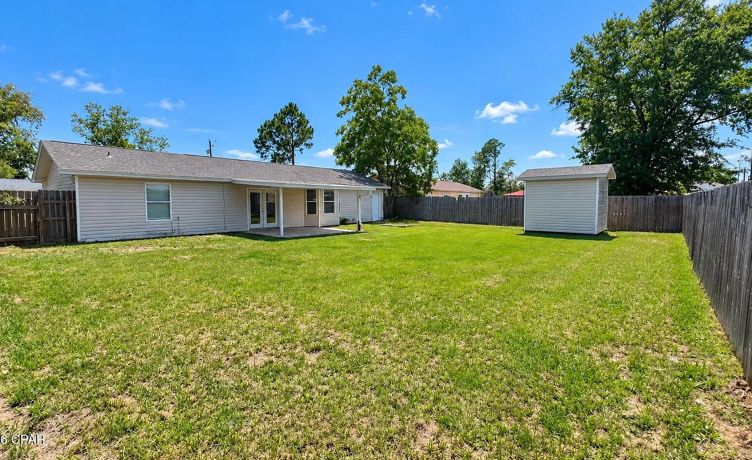 3 bed, 4.0 bath, 1982 sqft, $1,900 — Photo 1