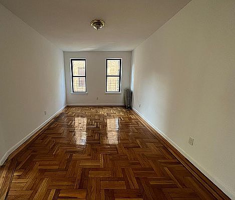 4th image of 2085 Morris Ave APT D14