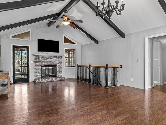 5th image of 1711 Mountain Bay Dr