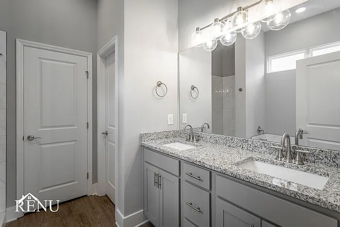 5365 Lynnland Ter — Photo 11