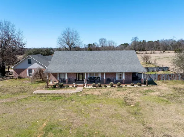 430 Corbell Loop, Lockesburg, AR 71846