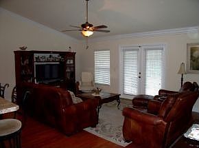 4th image of 6727 SE 12th Pl