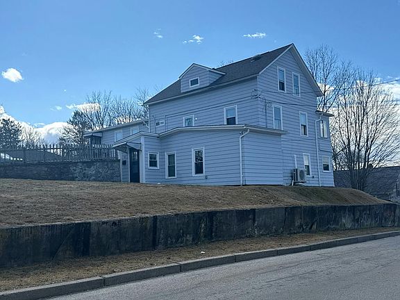 3rd image of 80 Summit Ave