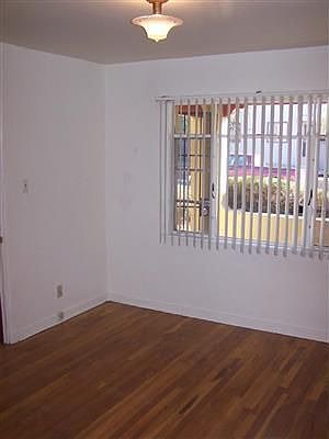 3rd image of 2721 Garfield Ave SE