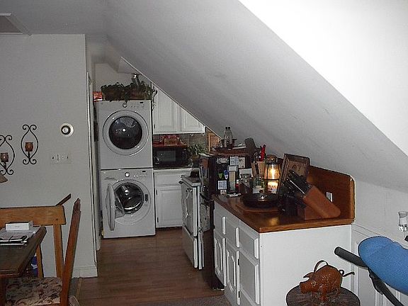 2nd floor kitchenette area