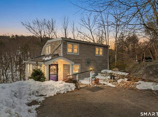 35 Cherokee Trail, Shelton, CT 06484