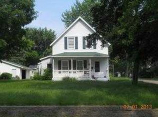 260 S Starr Ave, New Richmond, WI 54017