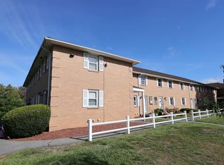 509 Elmwood Drive, Hudson, NH 03051