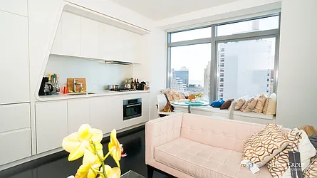 Rented by Silverstone Group USA Corp.