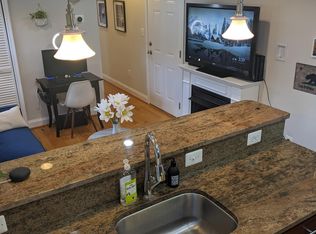 410 15th St NE APT 2, Washington, DC 20002