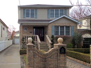 14 Burbank Ave, Staten Island, NY 10306
