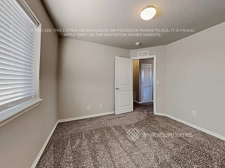 10923 Pigeon Dr — Photo 15