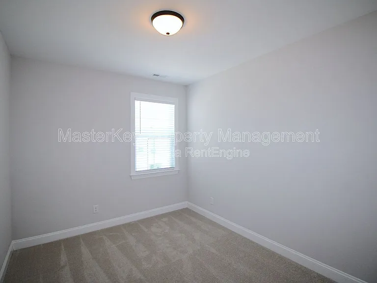 612 Amaranth Dr — Photo 20