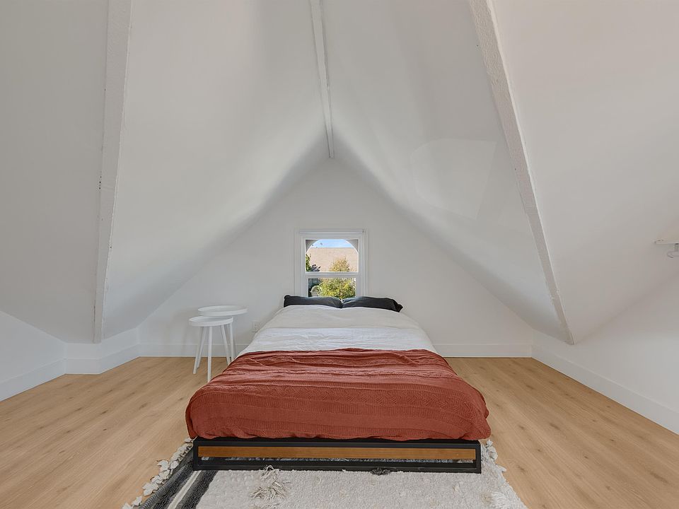Private Bedroom