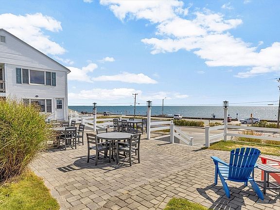3rd image of 154 Old Wharf Rd #56