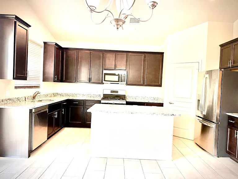 1169 Barnes Dr — Photo 23
