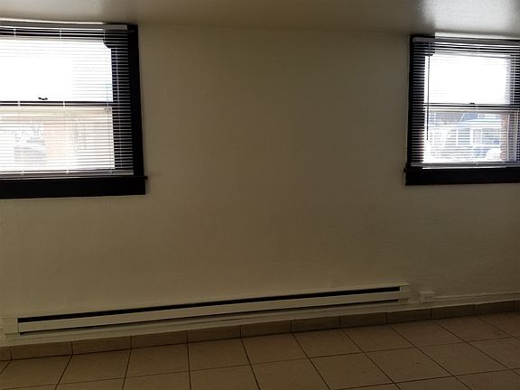 2nd image of 1201 8th St #10