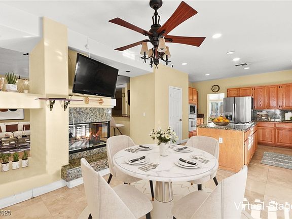 5th image of 255 El Camino Verde St