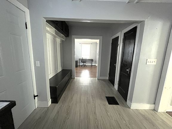 5th image of 1416 Kirkland Ave